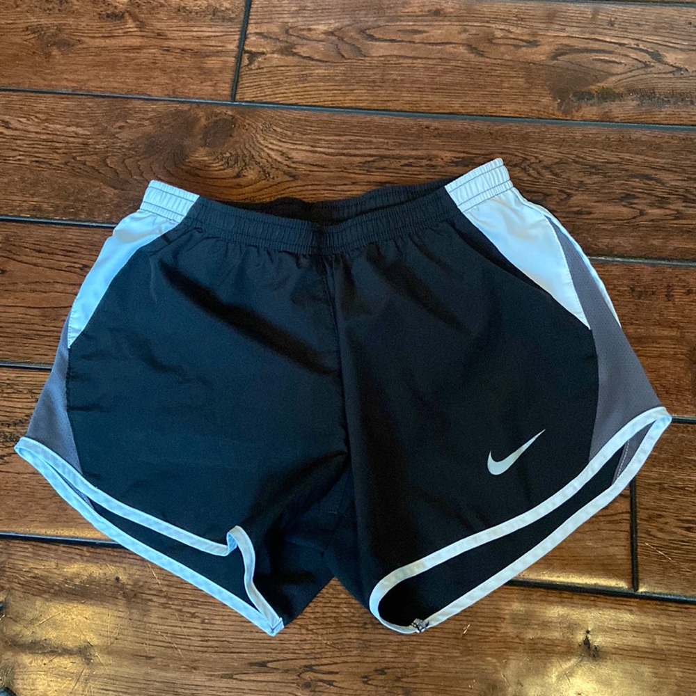 Women’s Nike running shorts, black, size XS